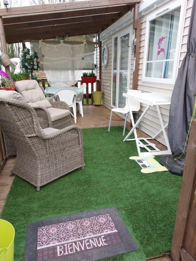 Anne Marie Vous Accueilles Dans Son Logement Familiale Pour 6 Personnes 3 Chambres Confortable Proche D Europa Park A Boofzheim Dans Camping 3 Etoiles Bagian luar foto